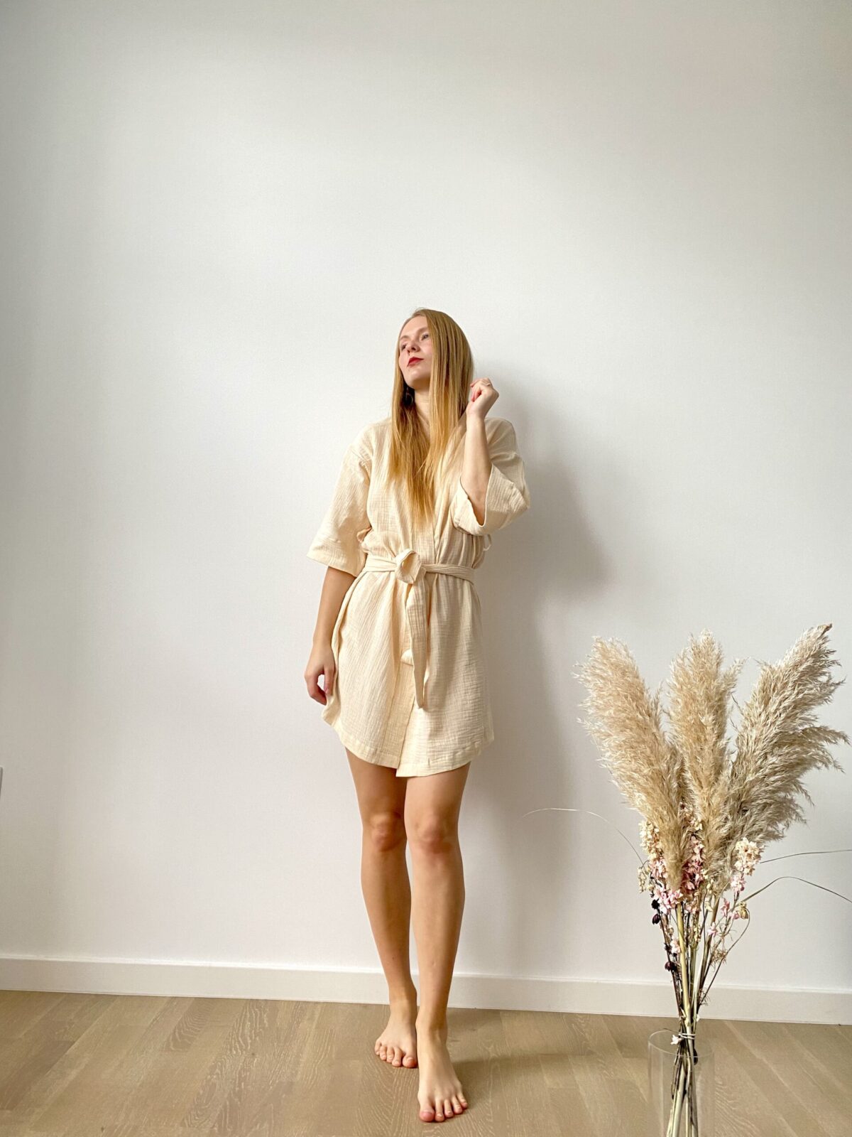 Handmade muslin kimono robe with wide sleeves, belted waist, short length and breathable double-gauze cotton