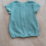 Muslin lightweight jumpsuit for babies