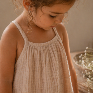 Daisy Organic Muslin Girl Dress in Beige – neckline detail